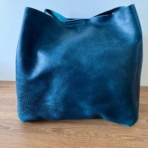 Portland Leather Lagoon Butterfly Crossbody Unicorn